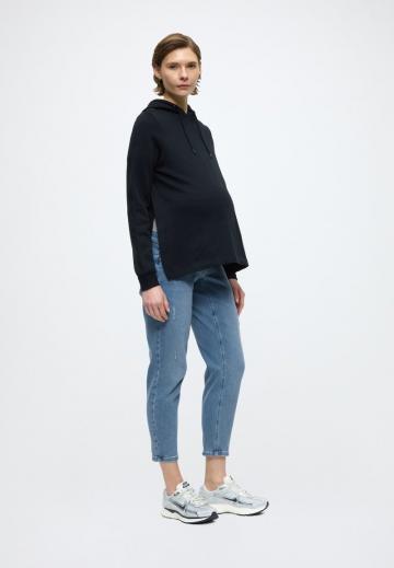 Короткие джинсы