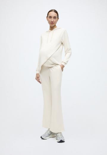 Пуловер с капюшоном