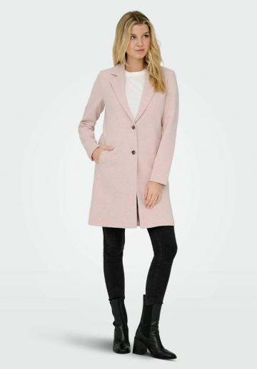 Короткое пальто