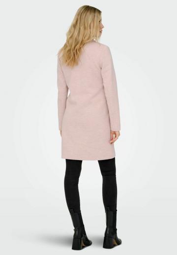 Короткое пальто