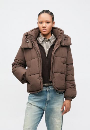 Зимняя куртка