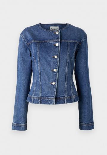 Джинсовая жилетка