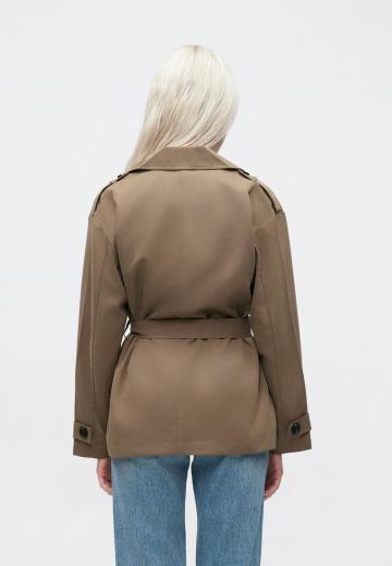 Блейзер с накладными карманами