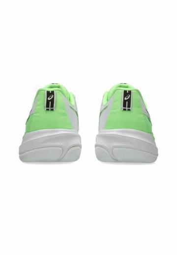 Теннисные кроссовки