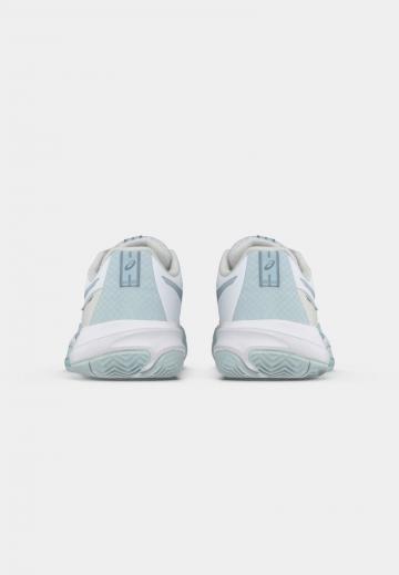 Теннисные кроссовки