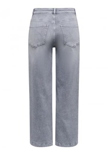 Короткие джинсы