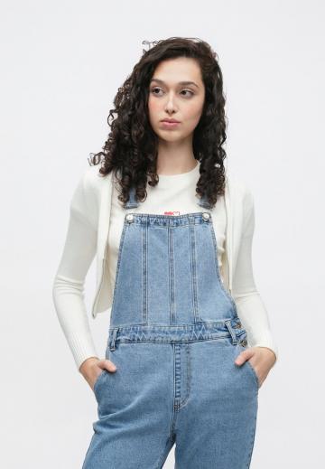 Джинсовый комбинезон