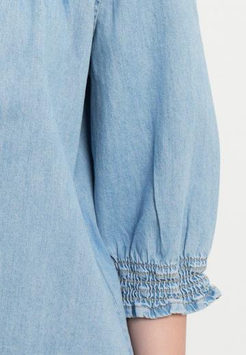 Джинсовая блузка