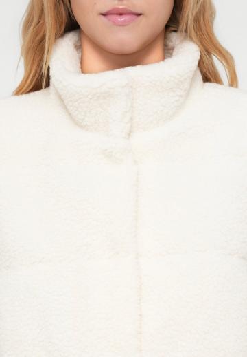 Пуховой жилет