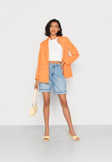 Джинсовые шорты