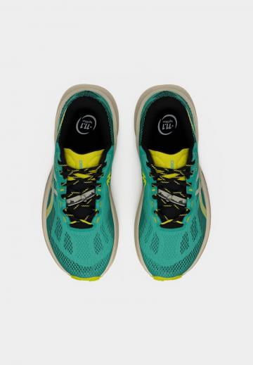 Беговые кроссовки