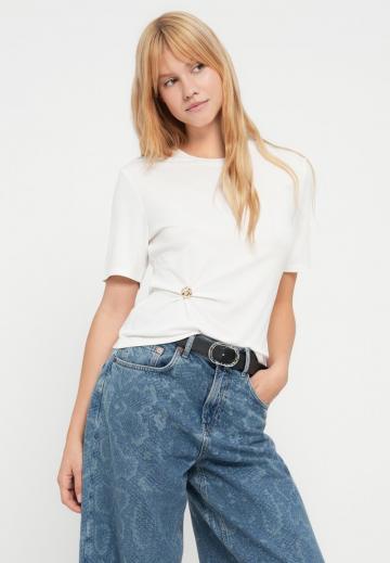 Свободные джинсы