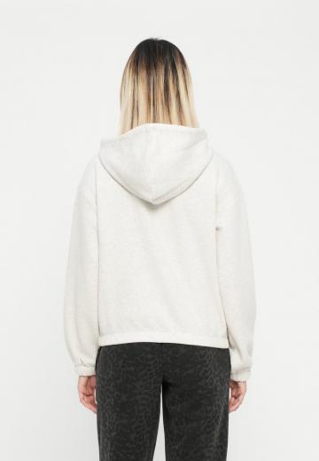 Пуловер с капюшоном