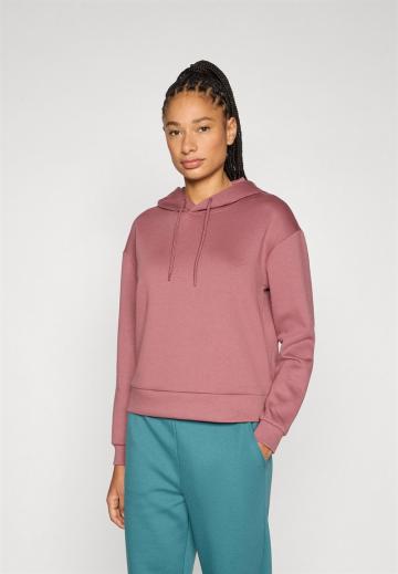 Спортивная толстовка