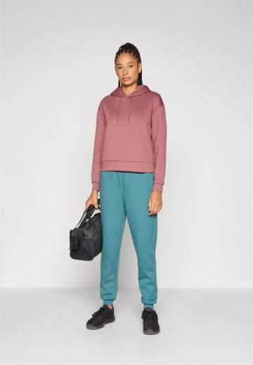 Спортивная толстовка