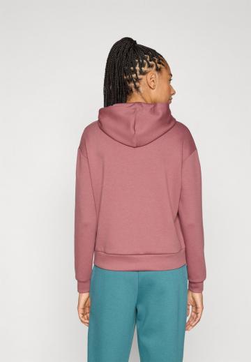 Спортивная толстовка