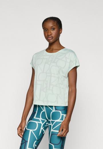 Спортивная майка