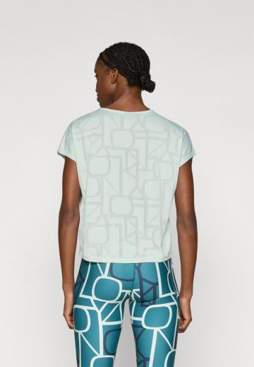 Спортивная майка