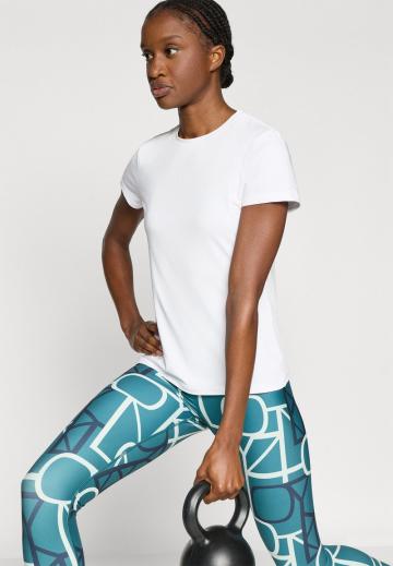 Спортивная майка