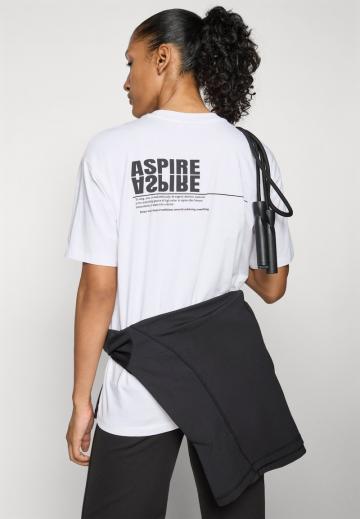 Спортивная майка