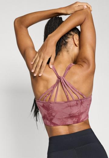 Спортивный бюстгальтер