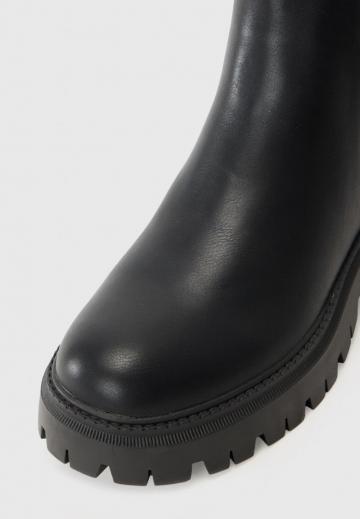 Ковбойские сапожки