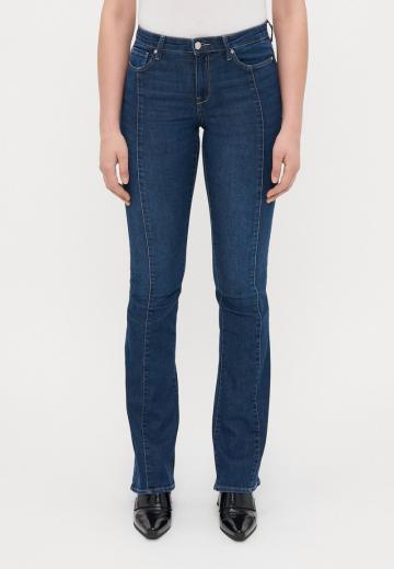 Клешеные джинсы