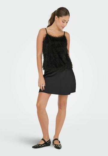 Топ на бретельках