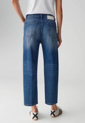 Прямые джинсы