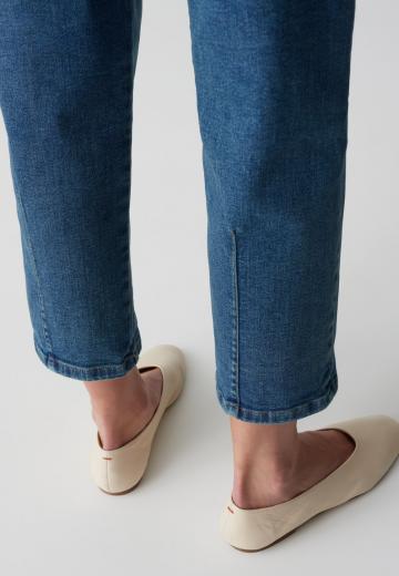 Короткие джинсы