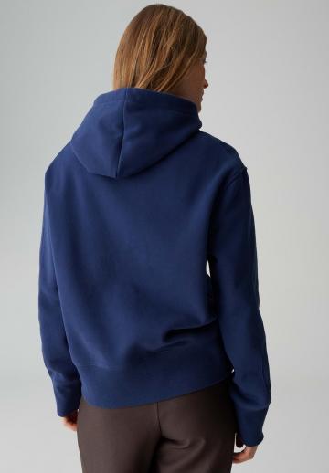 Пуловер с капюшоном