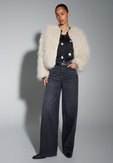 Атласная блузка