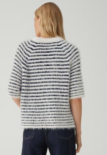 Пуловер с рукавом три четверти