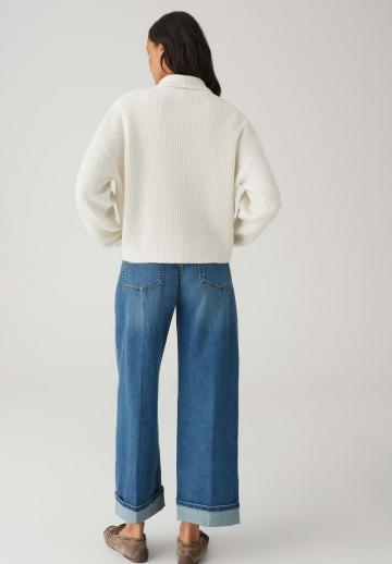 Вязаная кофта