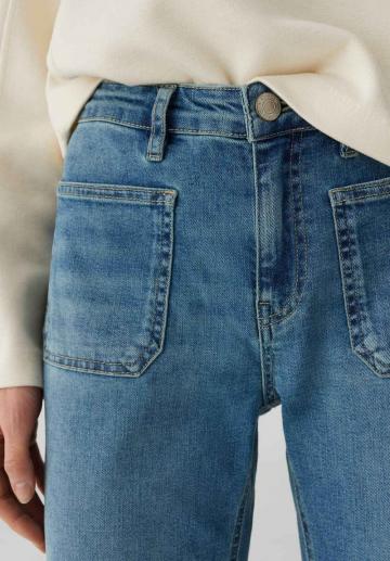 Клешеные джинсы