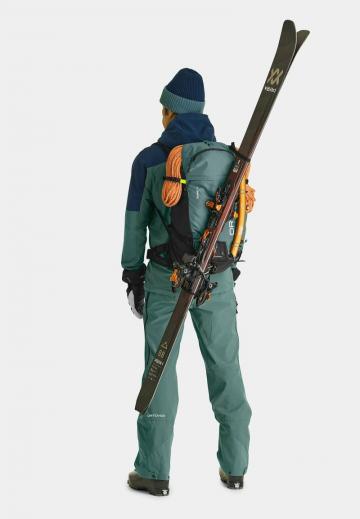 Спортивные штаны