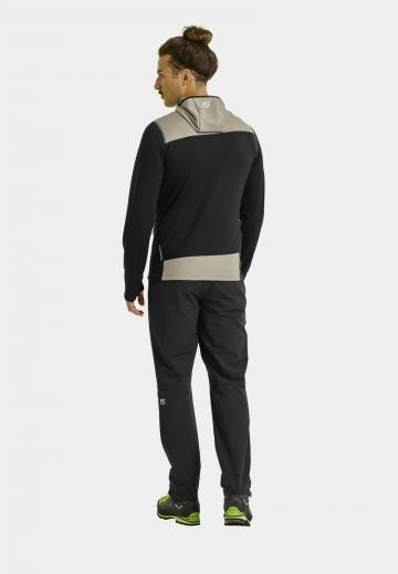 Спортивная кофта