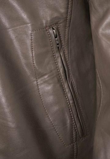 Кожаная куртка