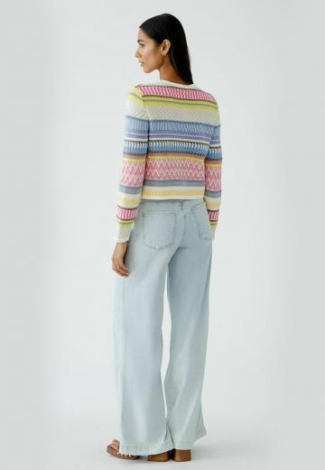 Жаккардовая вязаная кофта