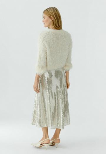 Пуловер с вырезом V