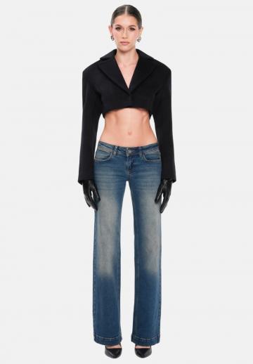 Короткий блейзер