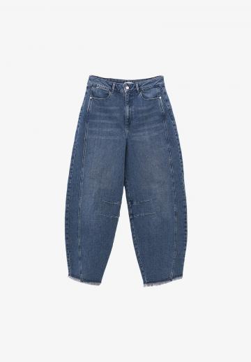 Свободные джинсы