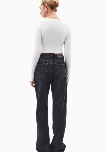 Прямые джинсы