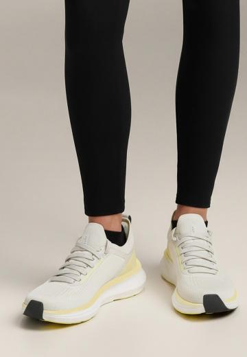 Кроссовки для ходьбы