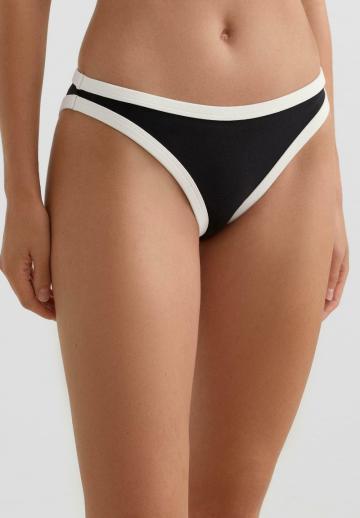 Низ от бикини