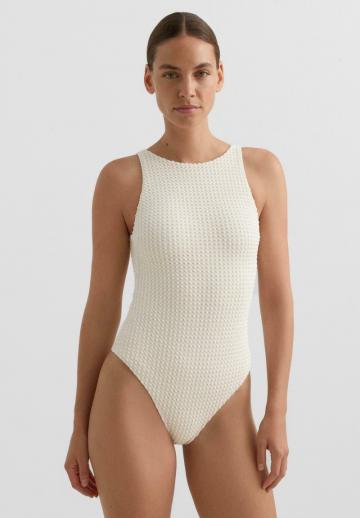 Слитный купальник