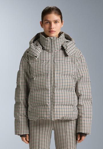 Спортивная куртка