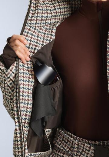 Спортивная куртка