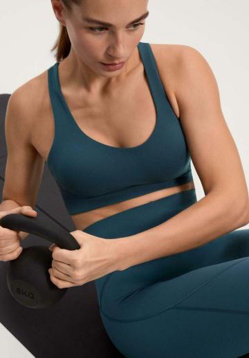 Спортивный бюстгальтер