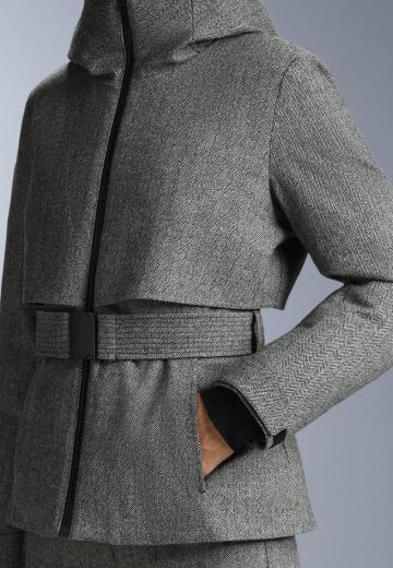 Спортивная куртка